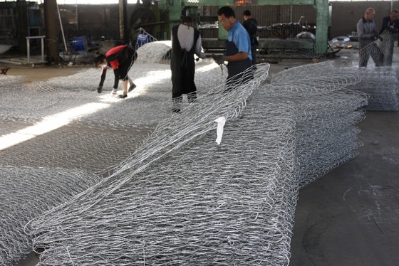 Personalizzazione Galvanizzata Lega Gabion Basket Alta resistenza alla corrosione