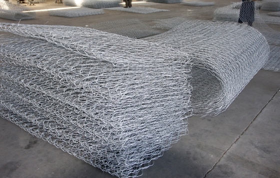 Alta resistenza alla trazione 3,4 mm Galvanizzato Gabion Griglia Esagonale Per la Protezione di Banchi del Fiume