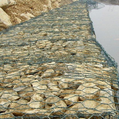 Fabbricazione a base di acciaio