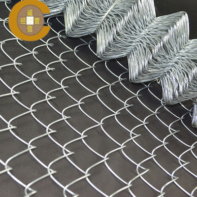 Verde PVC rivestito Chain Link Recinzione Antirrugine Saldato Acciaio Ferro Mesh