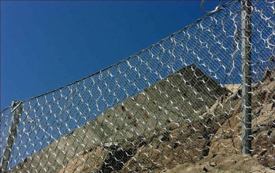 Griglia galvanizzata a maglia di diamante per scudi di caduta di roccia